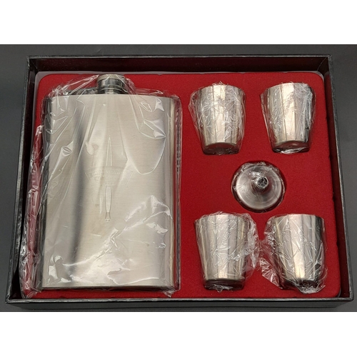 1065 - Hip flask and cup set each engraved with the Royal Marines Commando Badge.