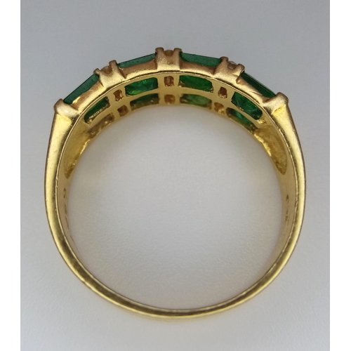 125 - An18kt Yellow Gold Diamond & Emerald Ring.
(1 Stone Missing)
W: 4.4g
Size N