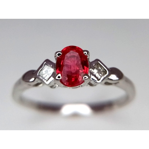 637 - 18K WHITE GOLD DIAMOND & RUBY RING. TOTALW WEIGHT 2G. SIZE N