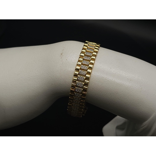 867 - Stunning Sterling Silver gold Vermeil stone set link bracelet. Rolex style. Wt 19g. Length 17 cm.