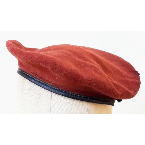 117 - A Belgian 1st S.A.S Parachute Beret with original cap badge. Circa 1945-46.