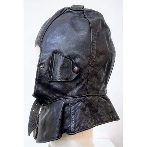 698 - WW1 Imperial German Fliegertruppen (flying troops) Leather Helmet.