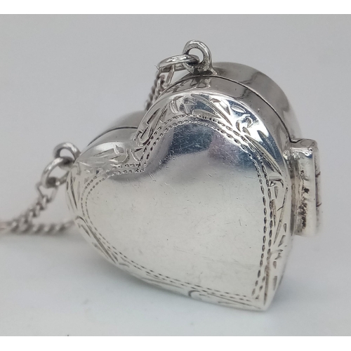 1165 - A Vintage Ari D Norman of London Silver 925 Heart Locket and Chain. Full Hallmarks on both Pieces. L... 