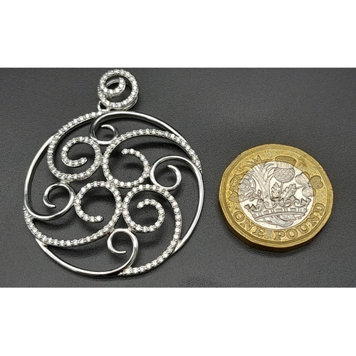 1432 - 18K WHITE GOLD DIAMOND PENDANT 1.50CT 11G