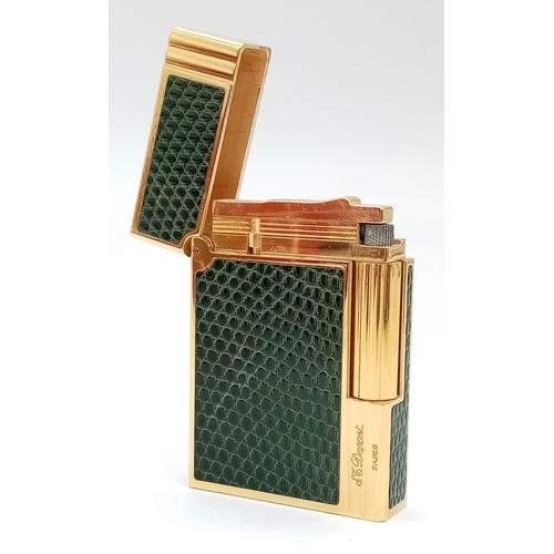 1033 - A Lovely Vintage S.J. Dupont Lighter. Gatsby gilded and lizard grained decoration. Comes with origin... 