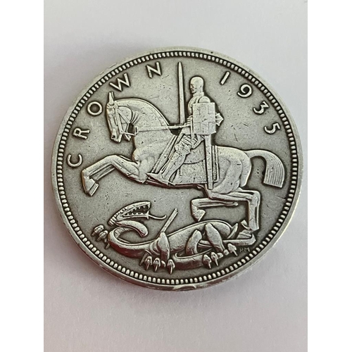 161 - SILVER ROCKING HORSE CROWN 1935 in Very fine condition. Having exceptional bold and raised definitio... 