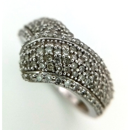 425 - 9kt White Gold Diamond Set Ring 0.35ct
W: 4.1g
Size O