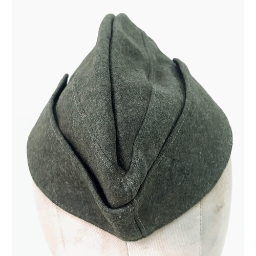 159 - A WW2 German Heer (Army) M34 Overseas Side Cap. 
Good condition for its age.