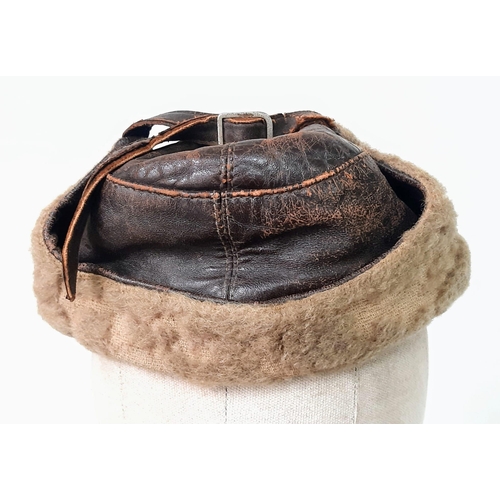 488 - WW2 U.S.A.A.F Leather Flight Cap.