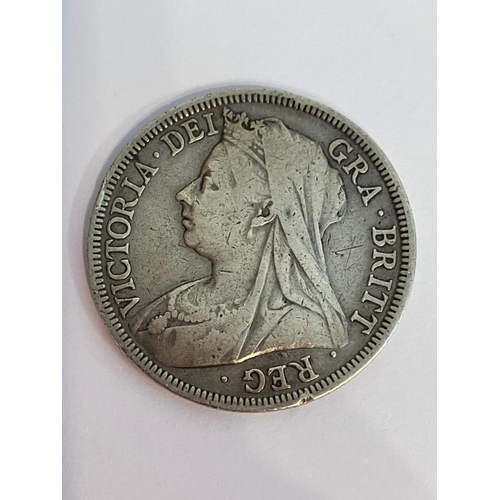 966 - Victorian SILVER HALF CROWN 1900 in fine/very fine condition.