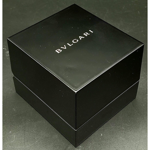 541 - A Designer Bulgari B.Zero 1 - 18K White Gold Ring. Size M. 10.98g wight. Comes with Bulgari packagin... 