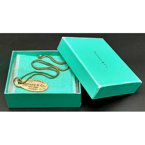 628 - A sterling silver TIFFANY necklace snake chain and pendant. Necklace length: 47 cm, total weight: 21... 