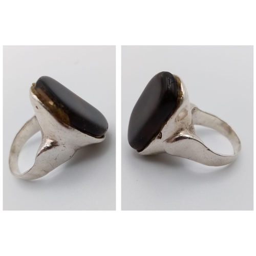 549 - A Very Unique Vintage Bespoke Made Silver and Tigers Eye Set Heavy Weight Ring Size K. The Baroque S... 