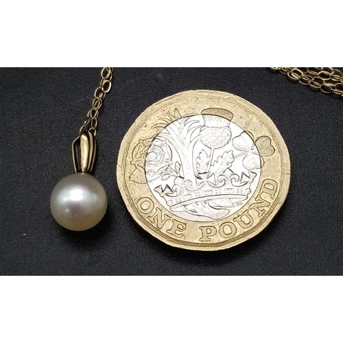 591 - A Vintage 9 Carat Gold Pearl Set Necklace 46cm Length. Set with 7mm Diameter Pearl 1.11 Grams.