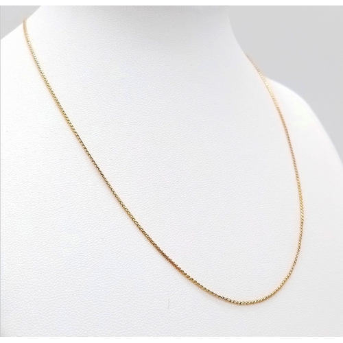 32 - An 18K Yellow Gold Disappearing Necklace. 40cm. 2.62g weight.