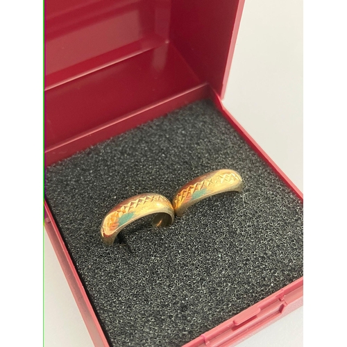 546 - Pair of 9 carat GOLD DAINTY HOOP EARRINGS having attractive chased design.