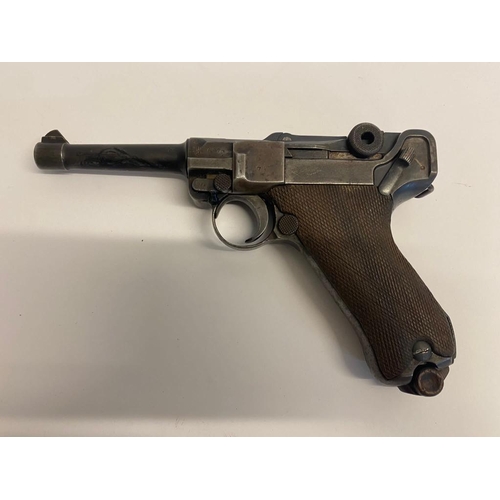 87 - A Very Collectible Deactivated German WW1 Era Luger 9mm Pistol. DWM production mark. Date mark of 19... 