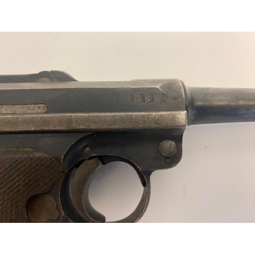 87 - A Very Collectible Deactivated German WW1 Era Luger 9mm Pistol. DWM production mark. Date mark of 19... 