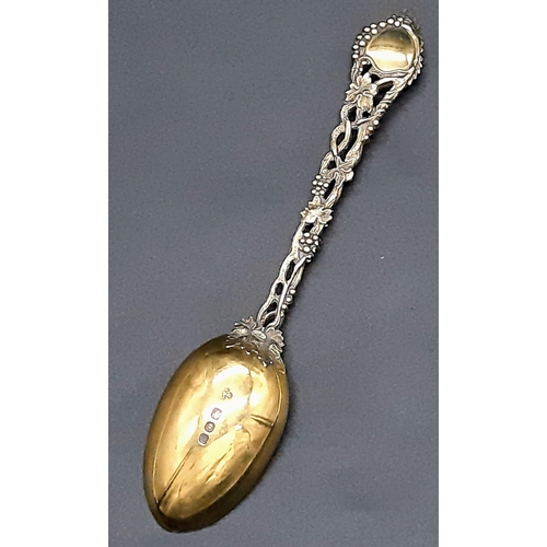 962 - A Vintage Ornate Gilded 925 Silver Spoon. Hallmarks for London 1967. Makers mark of C.J. Vander. 13c... 