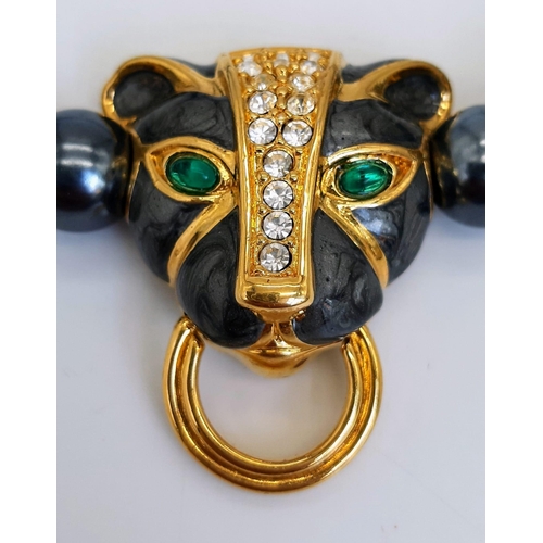 146 - A very glamorous, vintage, French designer style PANTHER necklace in a quality presentation box. Nec... 