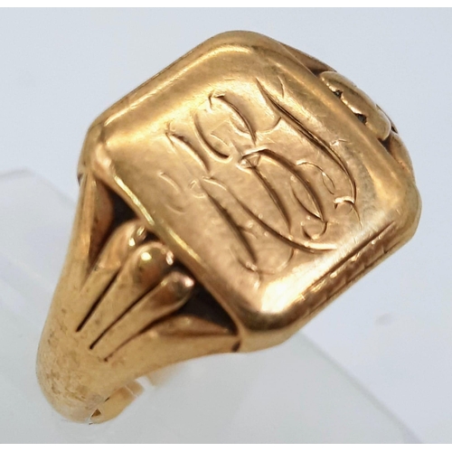 62 - A Vintage Monogram 9K Yellow Gold Signet Ring. Size S. 4.8g weight.