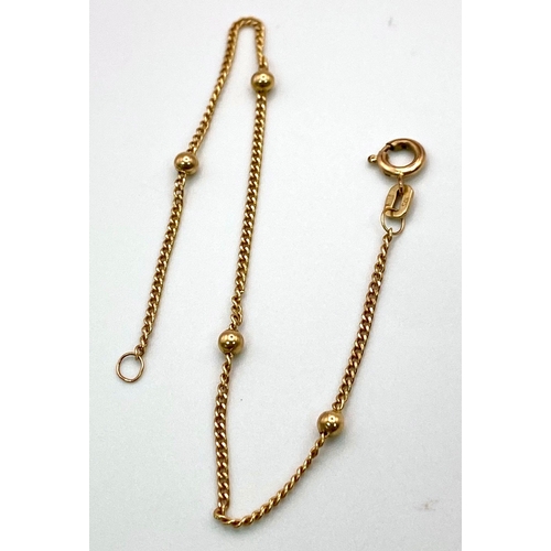 45 - A Vintage 14K Yellow Gold Figaro Link Flat Chain. 48cm length. 13.62g weight.