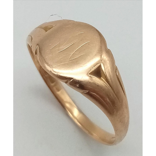 155 - A Vintage 18K Yellow Gold Signet Ring. Size T/U. 4.32g weight.