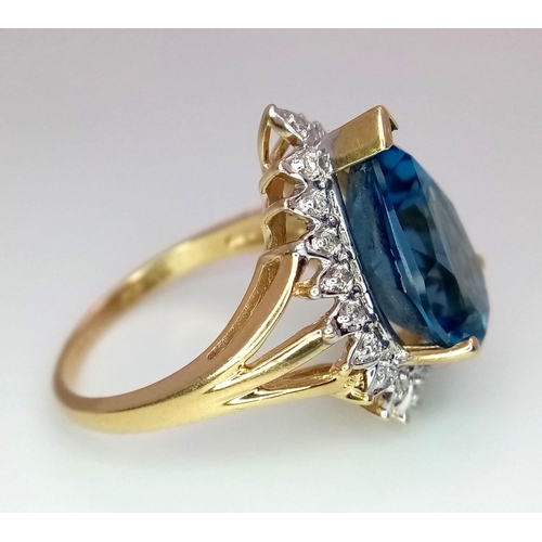 298 - 9kt Yellow Gold Large Pear-Cut, London-Blue, Topaz and Diamond Cluster Ring.
Size: N
Weight: 5.4g
67... 