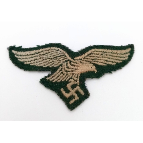 666 - WW2 German Luftwaffe Fallschirmjäger (Paratroopers) Enlisted Mans/Nco’s Cloth Eagle on green backing... 