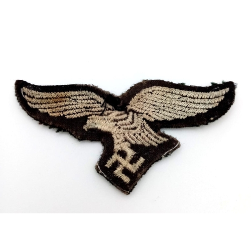 666 - WW2 German Luftwaffe Fallschirmjäger (Paratroopers) Enlisted Mans/Nco’s Cloth Eagle on green backing... 