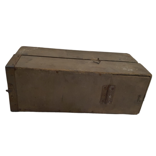 152 - WW1 British Adams Folding Trench Periscope in its original canvas carry case. Circa 1916.