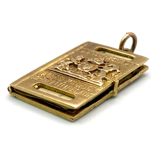 390 - 9K Yellow Gold Passport Charm/Pendant.
Opens to reveal Papers Stamped inside.
Weight: 4.8g
SC-3066