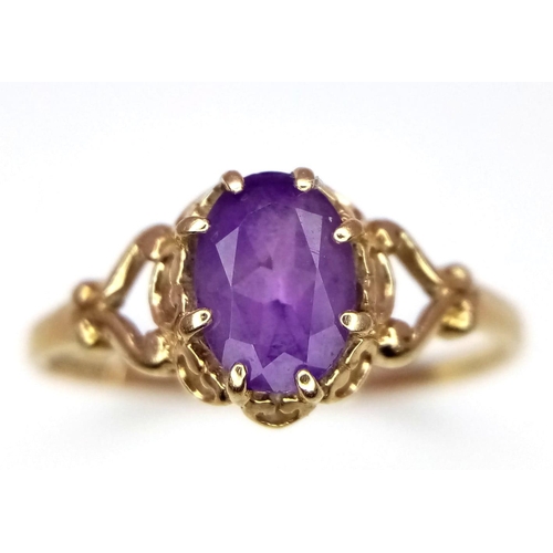 475 - 9K Yellow Gold Purple Stone Set Ring
Believed to be Amethyst.
Size: N/O
Weight: 1.3g
SC-3060