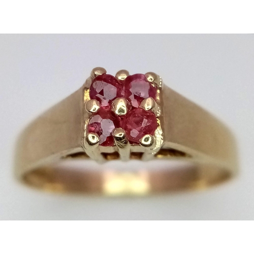 818 - 9K Yellow Gold Red Stone Set Ring.
Believed to be Ruby.
Size: M
Weight: 2.3g
SC-3063