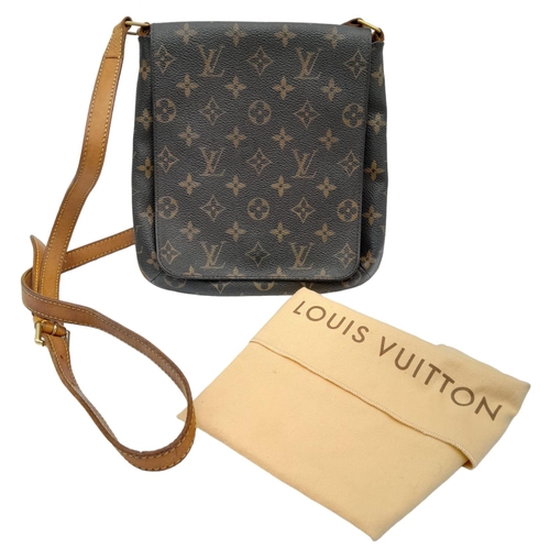 690 - Louis Vuitton Musette Salsa Shoulder Bag.
This elegant LV shoulder bag is perfect for those on the m... 