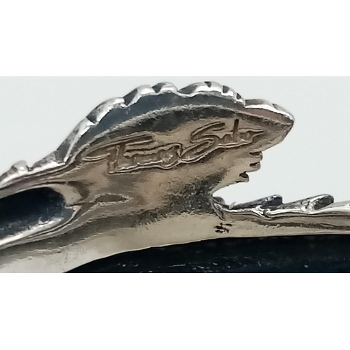 228 - Sterling Silver Dragon Ring.
Designed by Thomas Sabo.
Size: R
Weight: 12g
SC-3040