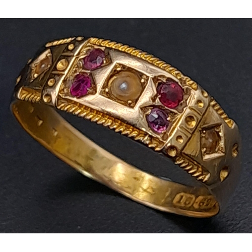 335 - A 15K YELLOW GOLD ANTIQUE PEARL & RUBY RING. HALLMARKED 1893 BIRMINGHAM 2.7G SIZE Q