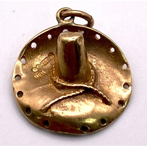 651 - 9K Yellow Gold Mexican Sombrero Charm/Pendant.
Weight: 2.4g
SC-3046