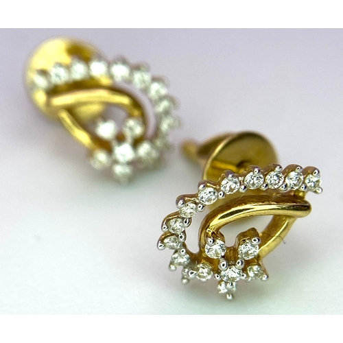 861 - 18K Yellow Gold Diamond (0.25ct) Set Earrings.
Weight: 1.2g
A/S 3008 ENV