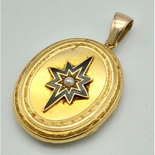 647 - A Wonderful, Rare, Edwardian 9K Yellow Gold and Pearl Locket. A seed pearl sits within an enamel sta... 