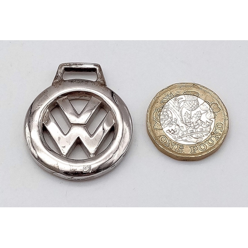 683 - A STERLING SILVER VW VOLKSWAGON CHARM / PENDANT. IDEAL FOR A KEYRING 26.2G