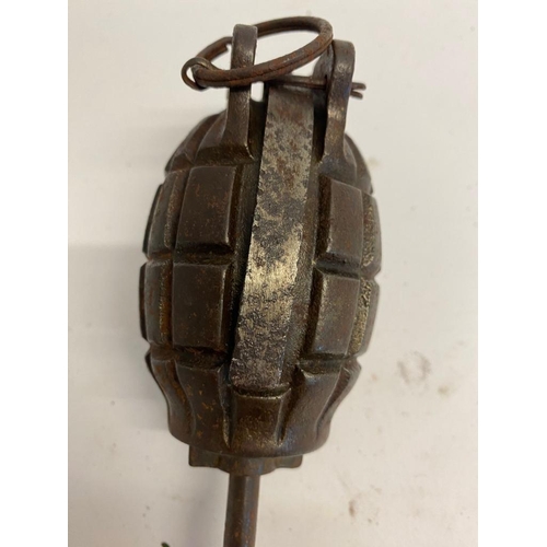 527 - A WW1 British No.23 MK.III Rifle Grenade - Dated 1917 with a H&TV Ltd Marking. ML433