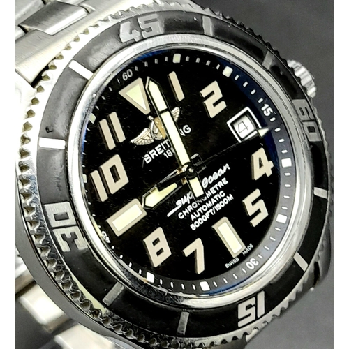 96 - A Breitling SuperOcean Automatic Gents Watch. Stainless steel strap and case - 42mm. Matt black beze... 