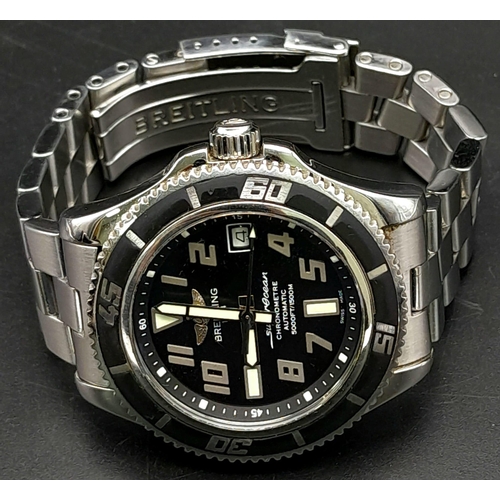 96 - A Breitling SuperOcean Automatic Gents Watch. Stainless steel strap and case - 42mm. Matt black beze... 