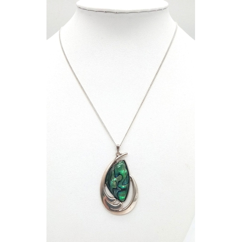 921 - An Unworn Sterling Silver, New Zealand Made, Paua Shell Pendant Necklace by Jonz Sterling Collection... 