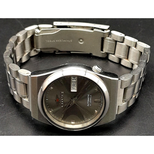 754 - A Stainless-Steel Citizen Automatic, 21 Jewels, Day Date Watch. 32mm Including Crown. Good Working O... 