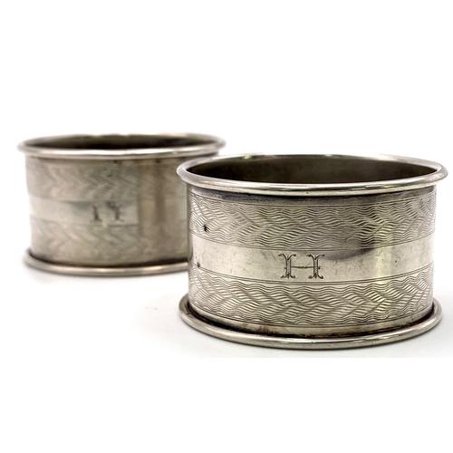 775 - An Excellent Condition Pair of Antique Hallmarked 1921/22 Silver Napkin Rings by William Hair Hasele... 