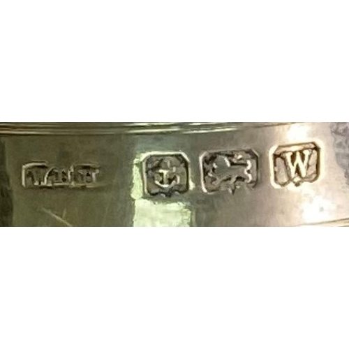 775 - An Excellent Condition Pair of Antique Hallmarked 1921/22 Silver Napkin Rings by William Hair Hasele... 