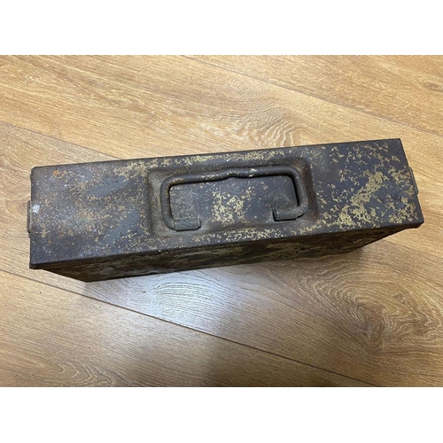 899 - A WW2 German Afrika Korp MG34/42 Ammo Tin - with a working latch. Some of the original paint remains... 