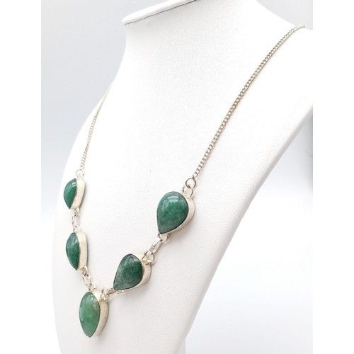 642 - An Excellent Condition Sterling Silver and Adventurine Gemstone Set Statement Necklace. 52cm Length.... 